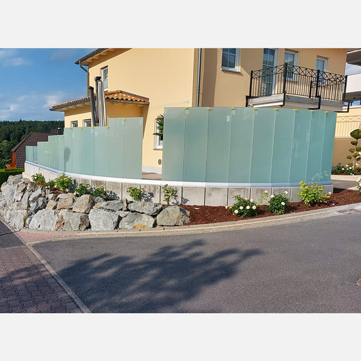 Terrasse mit Sichtschutz